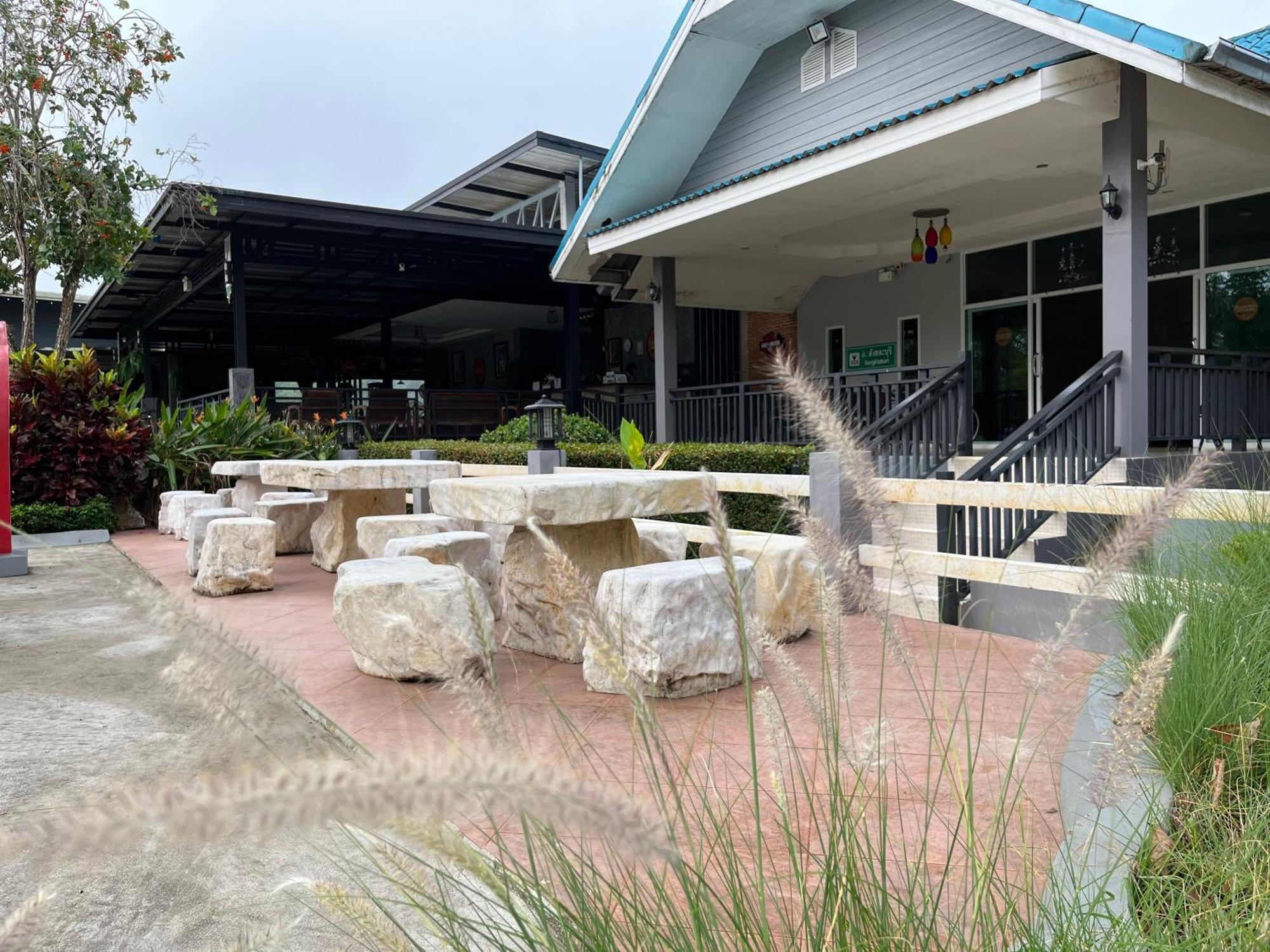 Sangkla Resort Ban Bang Pla O Bagian luar foto