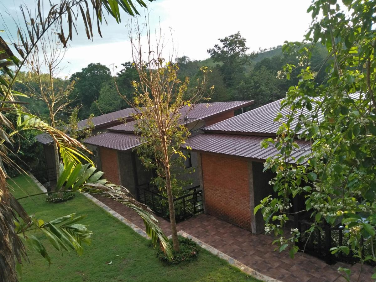 Sangkla Resort Ban Bang Pla O Bagian luar foto